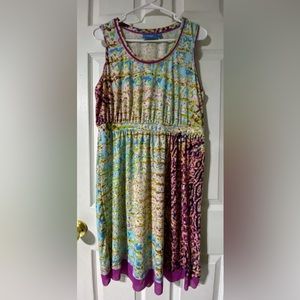 Simply Vera Wang women’s sleeveless midi dress Size Large.